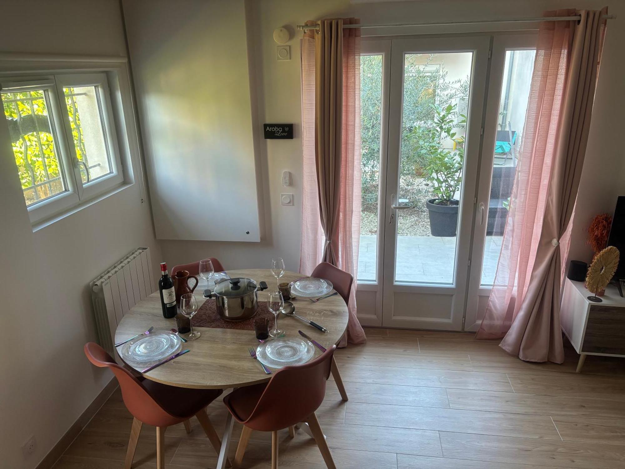 Charmante Maison Bord De Marne Maisons-Alfort Εξωτερικό φωτογραφία